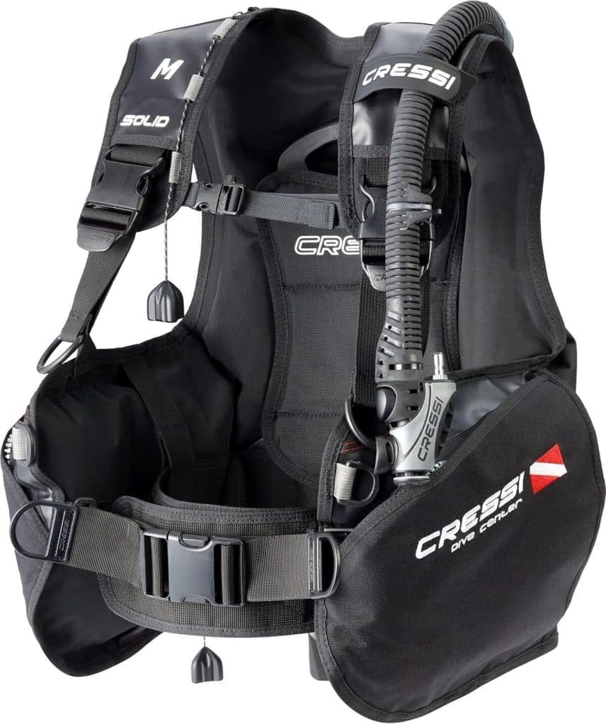 Test du gilet stabilisateur Cressi Sub Solid Dive Center Edition M noir